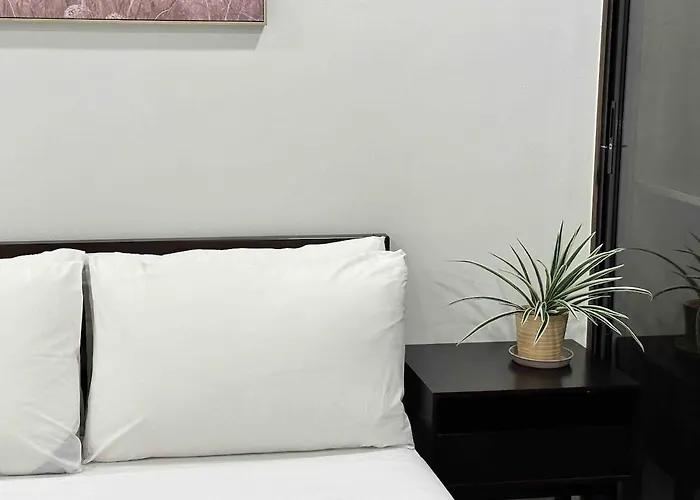 Huge 100-sqm 3br Loft Near Greenbelt Makati * Manila