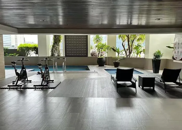 Apartment Huge 100-sqm 3br Loft Near Greenbelt Makati Manila