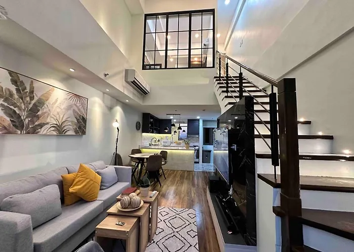 Huge 100-sqm 3br Loft Near Greenbelt Makati *