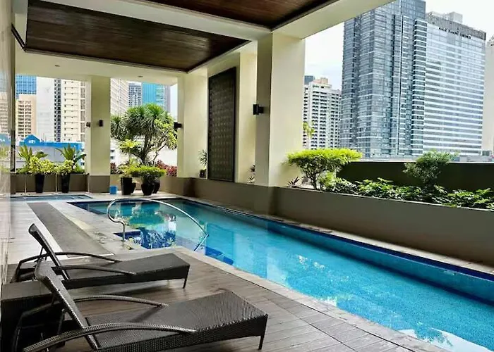 Apartment Huge 100-sqm 3br Loft Near Greenbelt Makati *