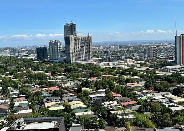 Huge 100-sqm 3br Loft Near Greenbelt Makati